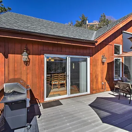 Mountain Gem With Game Room, 5 Mi To Lake Arrowhead!